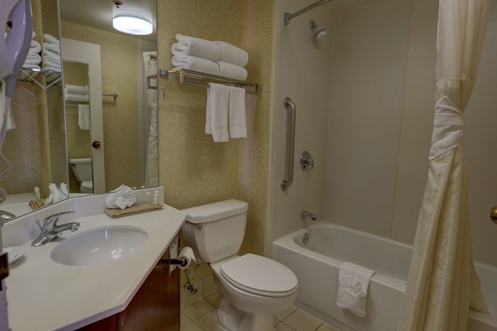 Surestay By Western Chicago Hotel 3*